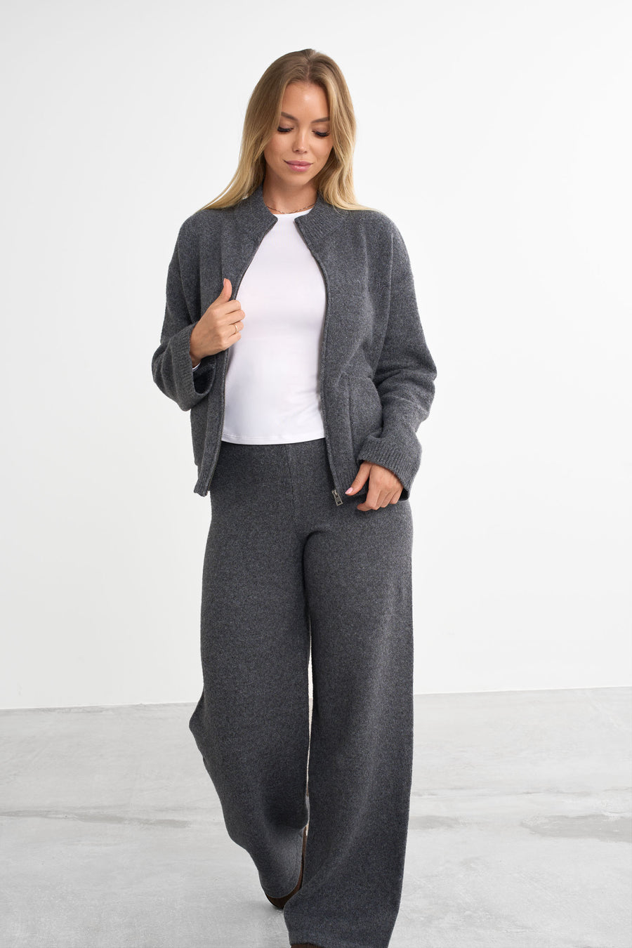 Legacy Full Zip Sweater · Dark Grey