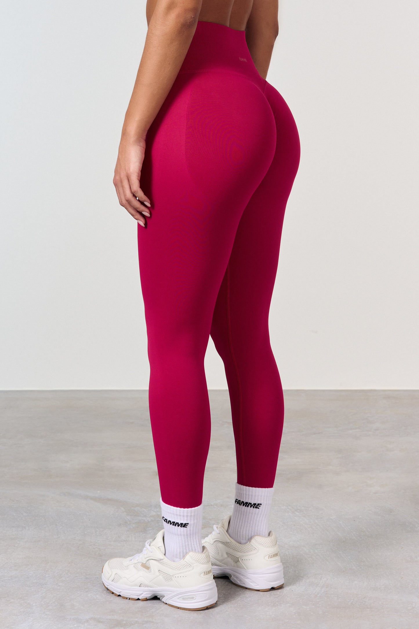 Refine Scrunch Leggings